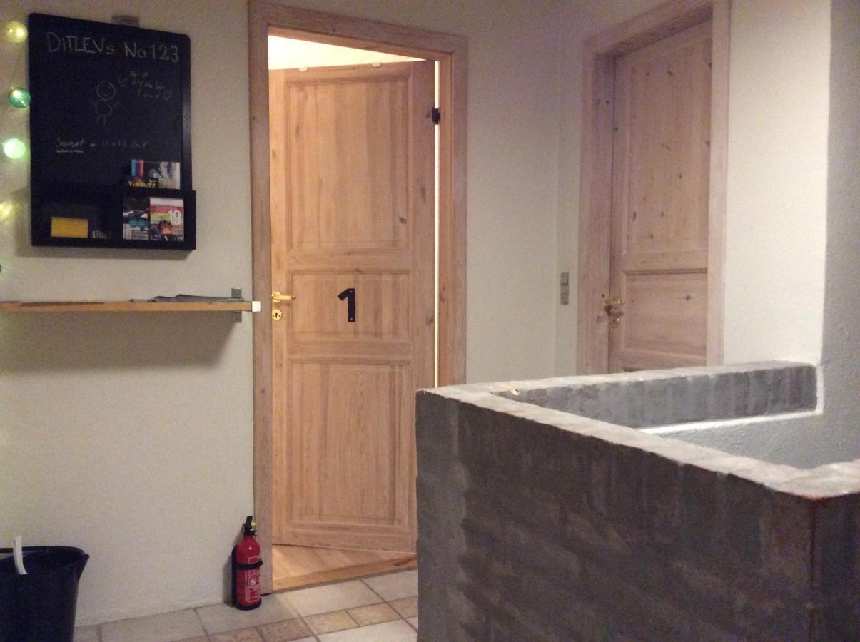 Ditlevs Apartment Sønderborg Esterno foto
